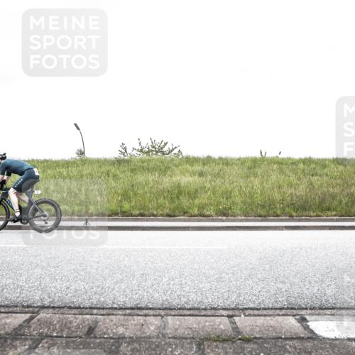 21.06.2026 - 29. Vierlanden-Triathlon H.Heesch http://msf.ph/oto/9896468 21.06.2026 09:59:24 Radfahren 67, 104 meine-sportfotos.de