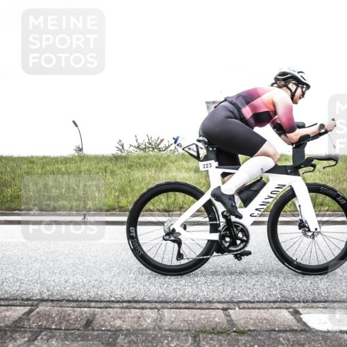 21.06.2026 - 29. Vierlanden-Triathlon H.Heesch http://msf.ph/oto/9896474 21.06.2026 09:59:39 Radfahren 34, 42, 155, 166, 173, 223, 255 meine-sportfotos.de