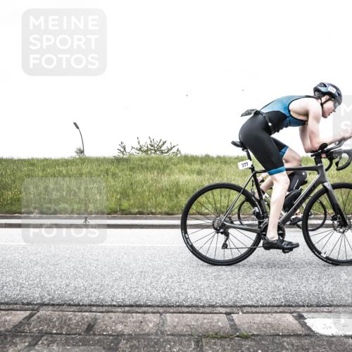 21.06.2026 - 29. Vierlanden-Triathlon H.Heesch http://msf.ph/oto/9896480 21.06.2026 09:59:49 Radfahren 131, 173, 196, 221, 377 meine-sportfotos.de
