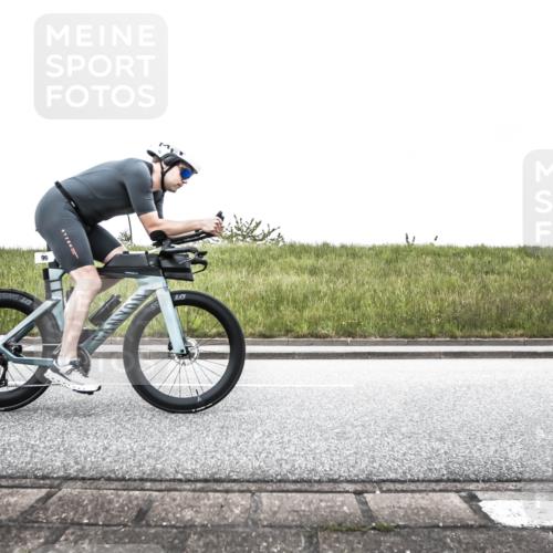 21.06.2026 - 29. Vierlanden-Triathlon H.Heesch http://msf.ph/oto/9896548 21.06.2026 10:02:39 Radfahren 27, 56, 99, 198, 245, 367 meine-sportfotos.de