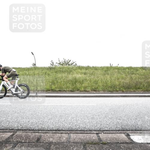 21.06.2026 - 29. Vierlanden-Triathlon H.Heesch http://msf.ph/oto/9896576 21.06.2026 10:04:06 Radfahren 142, 151, 161, 181, 271, 337 meine-sportfotos.de