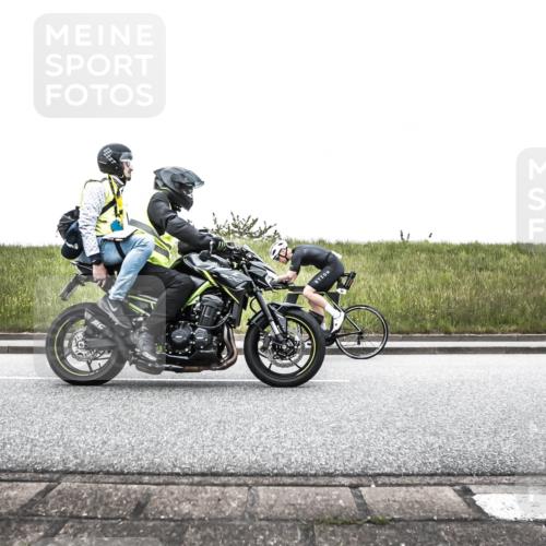 21.06.2026 - 29. Vierlanden-Triathlon H.Heesch http://msf.ph/oto/9896605 21.06.2026 10:04:53 Radfahren 86, 174, 329, 332, 352, 365 meine-sportfotos.de