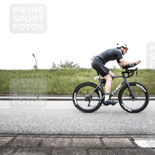 21.06.2026 - 29. Vierlanden-Triathlon H.Heesch http://msf.ph/oto/9896613 21.06.2026 10:04:59 Radfahren 130, 174, 292, 308, 332, 352 meine-sportfotos.de
