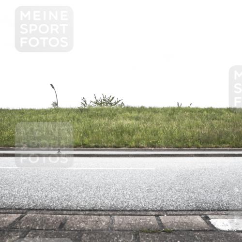21.06.2026 - 29. Vierlanden-Triathlon H.Heesch http://msf.ph/oto/9896637 21.06.2026 10:05:39 Radfahren 5, 135, 175, 252, 312 meine-sportfotos.de