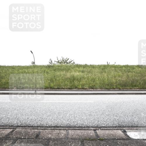 21.06.2026 - 29. Vierlanden-Triathlon H.Heesch http://msf.ph/oto/9896659 21.06.2026 10:06:20 Radfahren 9, 109, 354 meine-sportfotos.de