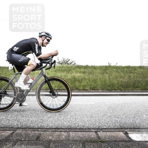 21.06.2026 - 29. Vierlanden-Triathlon H.Heesch http://msf.ph/oto/9896762 21.06.2026 10:09:54 Radfahren 40, 69, 309, 327 meine-sportfotos.de