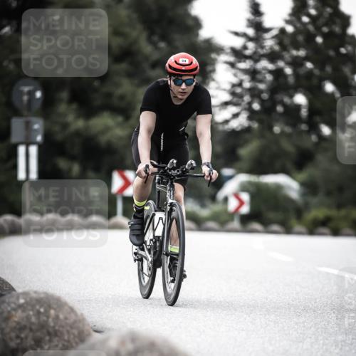 21.06.2026 - 29. Vierlanden-Triathlon H.Heesch http://msf.ph/oto/9896782 21.06.2026 09:58:07 Radfahren 19, 54, 267 meine-sportfotos.de