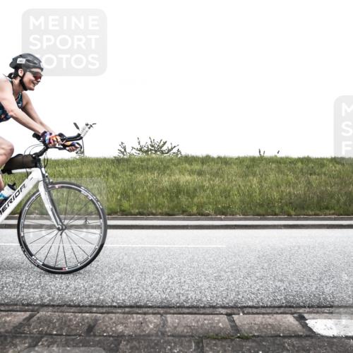 21.06.2026 - 29. Vierlanden-Triathlon H.Heesch http://msf.ph/oto/9896801 21.06.2026 10:10:56 Radfahren 81, 242, 281, 283 meine-sportfotos.de