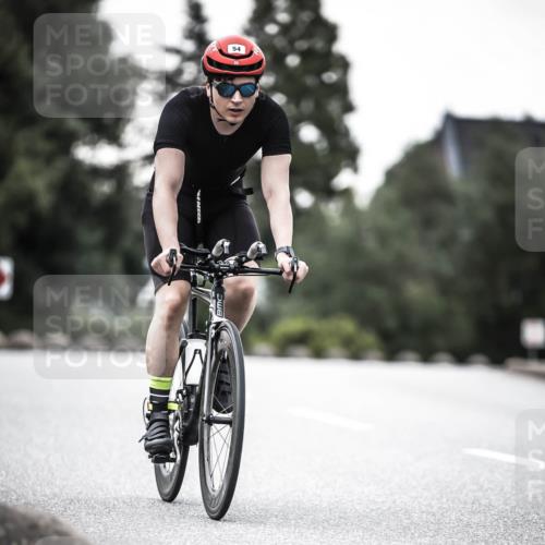 21.06.2026 - 29. Vierlanden-Triathlon H.Heesch http://msf.ph/oto/9896803 21.06.2026 09:58:08 Radfahren 19, 54, 165, 267 meine-sportfotos.de