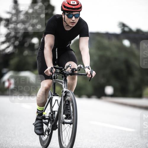 21.06.2026 - 29. Vierlanden-Triathlon H.Heesch http://msf.ph/oto/9896812 21.06.2026 09:58:08 Radfahren 19, 54, 165, 267 meine-sportfotos.de
