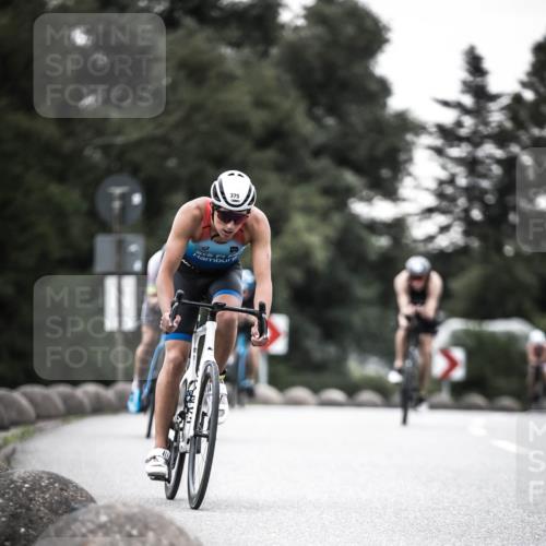 21.06.2026 - 29. Vierlanden-Triathlon H.Heesch http://msf.ph/oto/9896830 21.06.2026 09:58:27 Radfahren 46, 62, 202, 298, 364, 375 meine-sportfotos.de