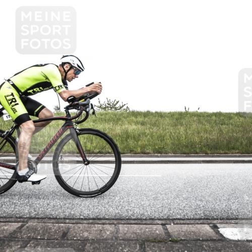 21.06.2026 - 29. Vierlanden-Triathlon H.Heesch http://msf.ph/oto/9896836 21.06.2026 10:11:42 Radfahren 100, 179, 198, 420, 437, 1353 meine-sportfotos.de