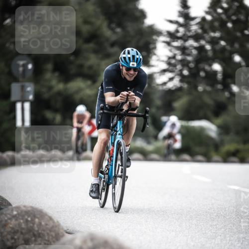 21.06.2026 - 29. Vierlanden-Triathlon H.Heesch http://msf.ph/oto/9896868 21.06.2026 09:58:30 Radfahren 46, 62, 202, 298, 364, 375 meine-sportfotos.de