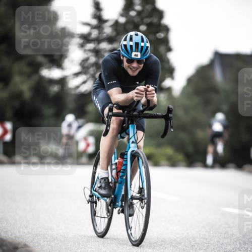 21.06.2026 - 29. Vierlanden-Triathlon H.Heesch http://msf.ph/oto/9896893 21.06.2026 09:58:30 Radfahren 46, 62, 202, 298, 364, 375 meine-sportfotos.de
