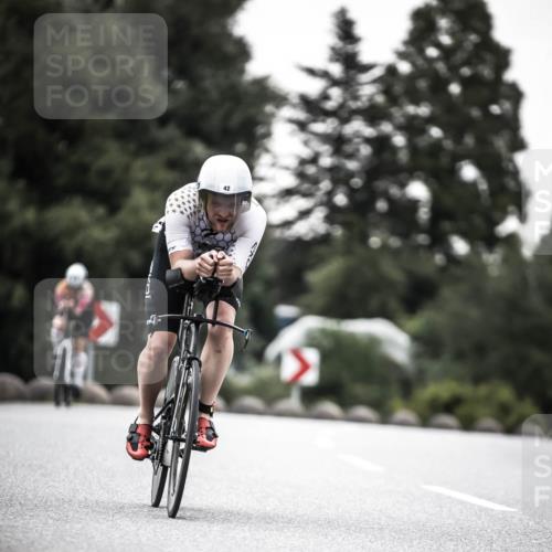 21.06.2026 - 29. Vierlanden-Triathlon H.Heesch http://msf.ph/oto/9897035 21.06.2026 09:59:35 Radfahren 34, 42, 82, 155, 166, 223, 255 meine-sportfotos.de