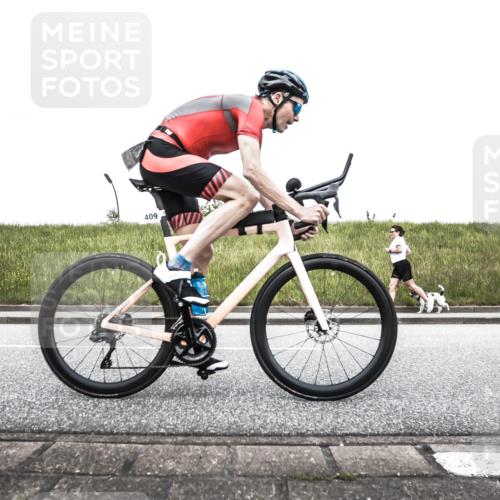 21.06.2026 - 29. Vierlanden-Triathlon H.Heesch http://msf.ph/oto/9897056 21.06.2026 10:16:32 Radfahren 83, 249, 392, 409, 417, 473 meine-sportfotos.de