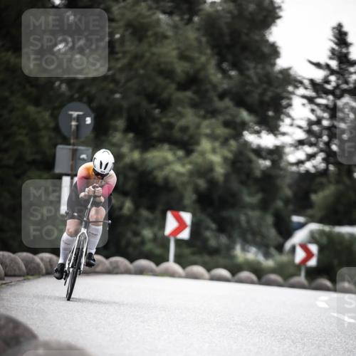 21.06.2026 - 29. Vierlanden-Triathlon H.Heesch http://msf.ph/oto/9897066 21.06.2026 09:59:37 Radfahren 34, 42, 155, 173, 223, 255 meine-sportfotos.de