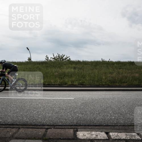 21.06.2026 - 29. Vierlanden-Triathlon H.Heesch http://msf.ph/oto/9897110 21.06.2026 09:19:33 Radfahren 84, 99 meine-sportfotos.de