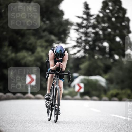 21.06.2026 - 29. Vierlanden-Triathlon H.Heesch http://msf.ph/oto/9897152 21.06.2026 09:59:47 Radfahren 131, 173, 196, 221, 377 meine-sportfotos.de