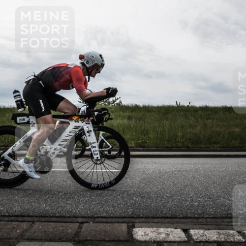 21.06.2026 - 29. Vierlanden-Triathlon H.Heesch http://msf.ph/oto/9897182 21.06.2026 09:21:29 Radfahren 136, 141, 164, 193, 207, 239, 272 meine-sportfotos.de