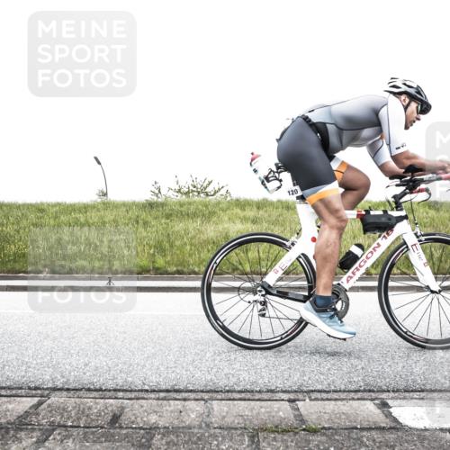 21.06.2026 - 29. Vierlanden-Triathlon H.Heesch http://msf.ph/oto/9897189 21.06.2026 10:22:44 Radfahren 48, 120, 129, 140, 401 meine-sportfotos.de