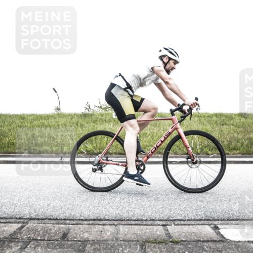 21.06.2026 - 29. Vierlanden-Triathlon H.Heesch http://msf.ph/oto/9897198 21.06.2026 10:23:02 Radfahren 193, 226, 241, 256, 302, 404, 614 meine-sportfotos.de