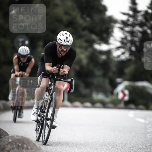21.06.2026 - 29. Vierlanden-Triathlon H.Heesch http://msf.ph/oto/9897205 21.06.2026 10:00:00 Radfahren 84, 169 meine-sportfotos.de
