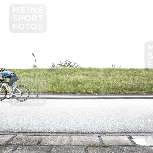 21.06.2026 - 29. Vierlanden-Triathlon H.Heesch http://msf.ph/oto/9897213 21.06.2026 10:23:13 Radfahren 287, 296, 299, 302, 526, 564 meine-sportfotos.de