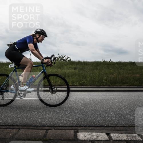 21.06.2026 - 29. Vierlanden-Triathlon H.Heesch http://msf.ph/oto/9897245 21.06.2026 09:22:47 Radfahren 29, 271, 292 meine-sportfotos.de