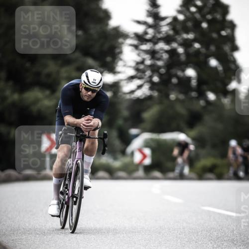 21.06.2026 - 29. Vierlanden-Triathlon H.Heesch http://msf.ph/oto/9897256 21.06.2026 10:02:03 Radfahren 51, 55, 78, 248, 265, 301 meine-sportfotos.de