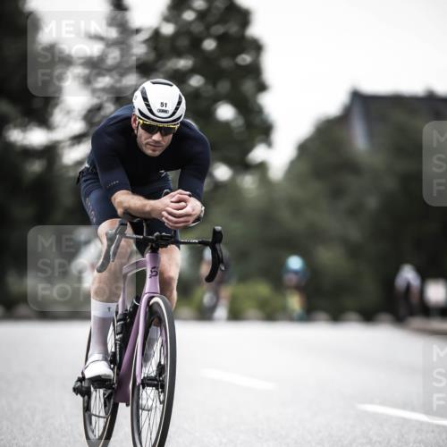 21.06.2026 - 29. Vierlanden-Triathlon H.Heesch http://msf.ph/oto/9897295 21.06.2026 10:02:03 Radfahren 51, 55, 78, 248, 265, 301 meine-sportfotos.de