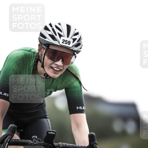 21.06.2026 - 29. Vierlanden-Triathlon H.Heesch http://msf.ph/oto/9897381 21.06.2026 09:27:45 Radfahren 135, 161, 243, 259 meine-sportfotos.de