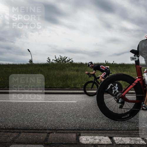 21.06.2026 - 29. Vierlanden-Triathlon H.Heesch http://msf.ph/oto/9897430 21.06.2026 09:27:10 Radfahren 27, 75, 84, 169, 198 meine-sportfotos.de