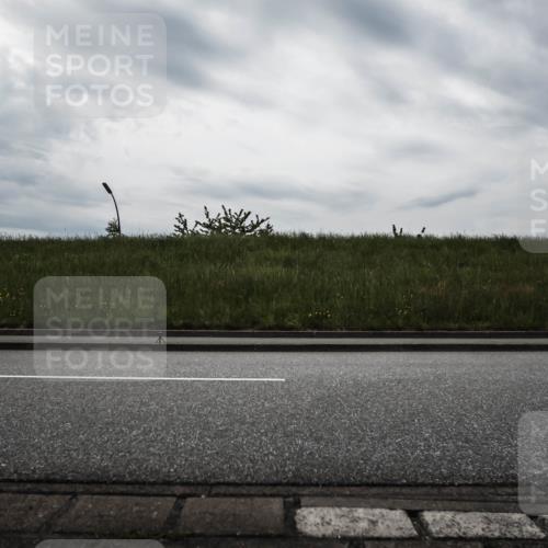 21.06.2026 - 29. Vierlanden-Triathlon H.Heesch http://msf.ph/oto/9897447 21.06.2026 09:27:26 Radfahren 56, 69, 86, 103, 130, 139, 157 meine-sportfotos.de
