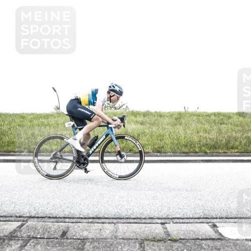 21.06.2026 - 29. Vierlanden-Triathlon H.Heesch http://msf.ph/oto/9897449 21.06.2026 10:25:41 Radfahren 6, 41, 63, 211, 369, 599 meine-sportfotos.de