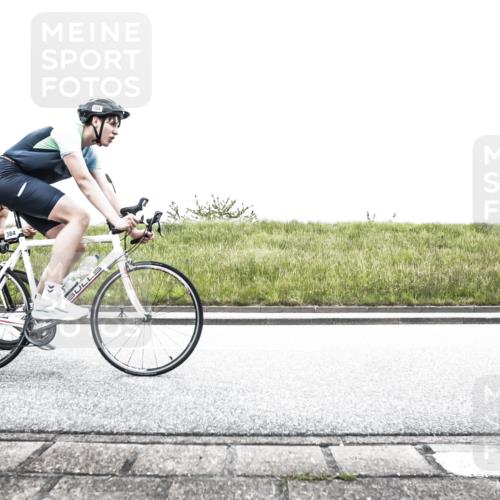 21.06.2026 - 29. Vierlanden-Triathlon H.Heesch http://msf.ph/oto/9897483 21.06.2026 10:26:02 Radfahren 8, 136, 311, 382, 383, 384, 415, 536, 587, 591, 604, 1355 meine-sportfotos.de