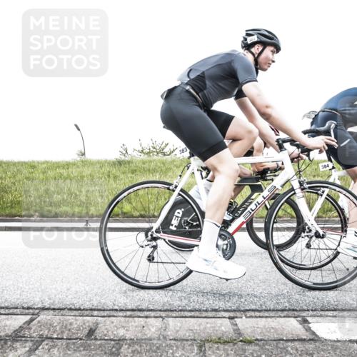 21.06.2026 - 29. Vierlanden-Triathlon H.Heesch http://msf.ph/oto/9897487 21.06.2026 10:26:02 Radfahren 8, 136, 311, 382, 383, 384, 415, 536, 587, 591, 604, 1355 meine-sportfotos.de