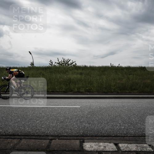 21.06.2026 - 29. Vierlanden-Triathlon H.Heesch http://msf.ph/oto/9897497 21.06.2026 09:29:28 Radfahren 141, 156, 236 meine-sportfotos.de