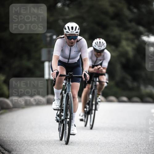 21.06.2026 - 29. Vierlanden-Triathlon H.Heesch http://msf.ph/oto/9897527 21.06.2026 09:28:21 Radfahren 4, 151, 154, 277 meine-sportfotos.de