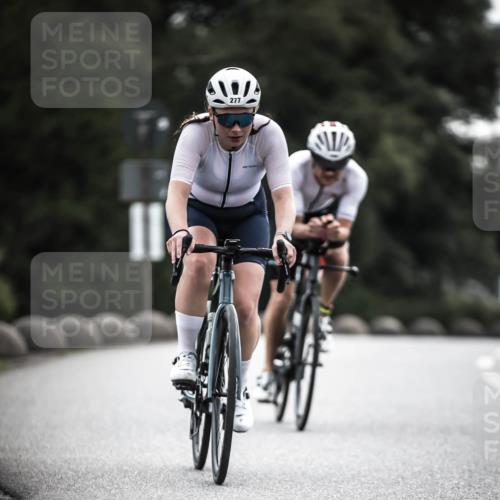 21.06.2026 - 29. Vierlanden-Triathlon H.Heesch http://msf.ph/oto/9897536 21.06.2026 09:28:21 Radfahren 4, 151, 154, 277 meine-sportfotos.de