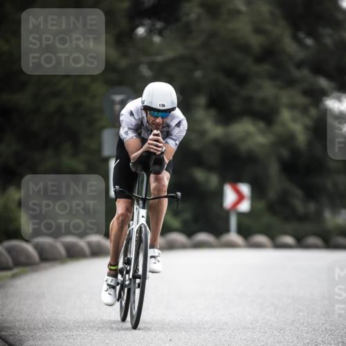 21.06.2026 - 29. Vierlanden-Triathlon H.Heesch http://msf.ph/oto/9897556 21.06.2026 09:29:07 Radfahren 5, 136, 142, 181, 195 meine-sportfotos.de