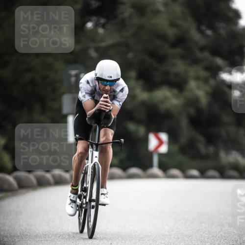 21.06.2026 - 29. Vierlanden-Triathlon H.Heesch http://msf.ph/oto/9897560 21.06.2026 09:29:07 Radfahren 5, 136, 142, 181, 195 meine-sportfotos.de