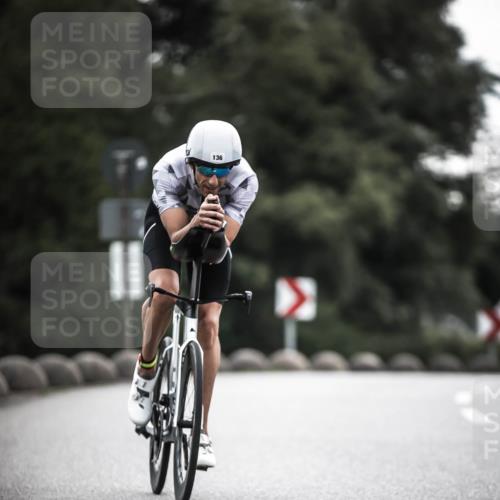 21.06.2026 - 29. Vierlanden-Triathlon H.Heesch http://msf.ph/oto/9897568 21.06.2026 09:29:08 Radfahren 5, 136, 142, 181, 195 meine-sportfotos.de