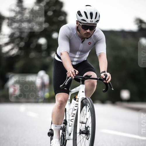 21.06.2026 - 29. Vierlanden-Triathlon H.Heesch http://msf.ph/oto/9897569 21.06.2026 10:02:21 Radfahren 72, 118, 119, 141, 186, 273, 339 meine-sportfotos.de