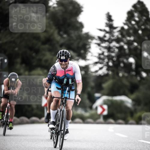 21.06.2026 - 29. Vierlanden-Triathlon H.Heesch http://msf.ph/oto/9897584 21.06.2026 10:02:23 Radfahren 72, 118, 119, 141, 186, 339 meine-sportfotos.de
