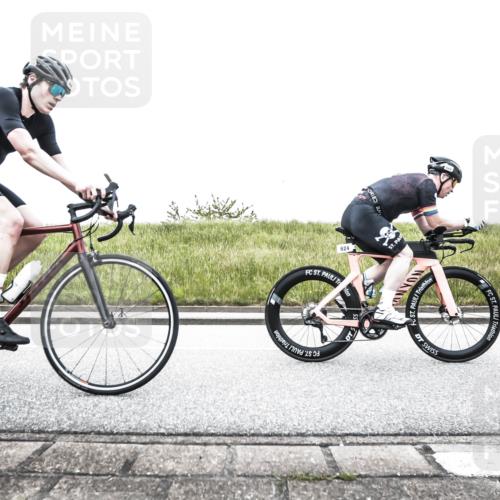21.06.2026 - 29. Vierlanden-Triathlon H.Heesch http://msf.ph/oto/9897604 21.06.2026 10:27:05 Radfahren 43, 45, 64, 108, 128, 388, 600, 624 meine-sportfotos.de