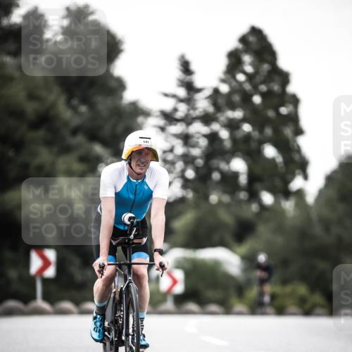 21.06.2026 - 29. Vierlanden-Triathlon H.Heesch http://msf.ph/oto/9897654 21.06.2026 10:02:26 Radfahren 4, 27, 118, 119, 141, 186, 339 meine-sportfotos.de