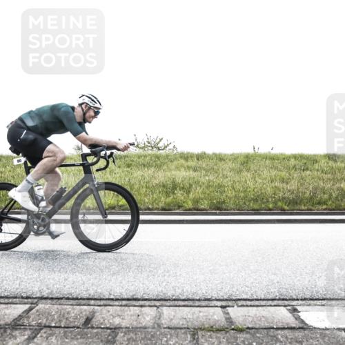 21.06.2026 - 29. Vierlanden-Triathlon H.Heesch http://msf.ph/oto/9897657 21.06.2026 10:54:58 Radfahren 80, 283, 603 meine-sportfotos.de
