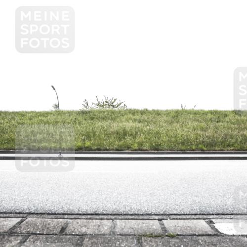 21.06.2026 - 29. Vierlanden-Triathlon H.Heesch http://msf.ph/oto/9897665 21.06.2026 10:55:12 Radfahren 79, 98, 204 meine-sportfotos.de
