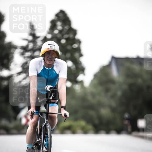 21.06.2026 - 29. Vierlanden-Triathlon H.Heesch http://msf.ph/oto/9897673 21.06.2026 10:02:26 Radfahren 4, 27, 118, 119, 141, 186, 339 meine-sportfotos.de